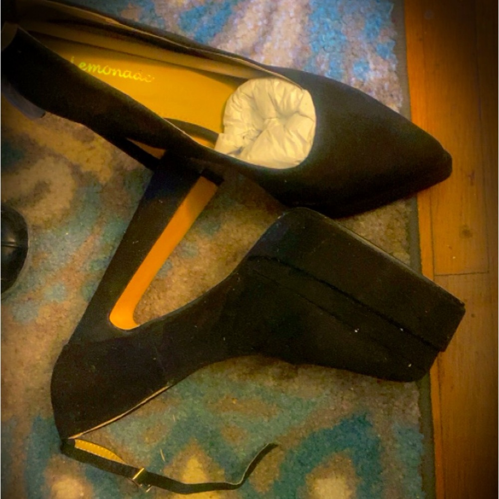 Platform shoe